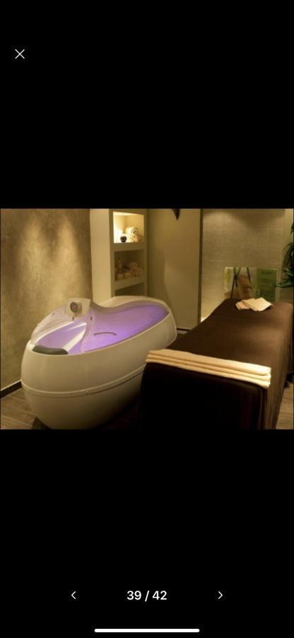 Terra Complex Spa Apartment 1 Bedroom Suite Razlog Eksteriør billede